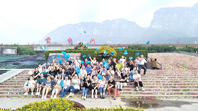 公司组织员工外出旅游观光